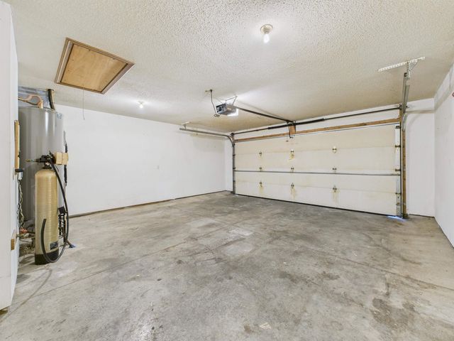 1106 Elias Murray Drive, Huntington, IN 46750