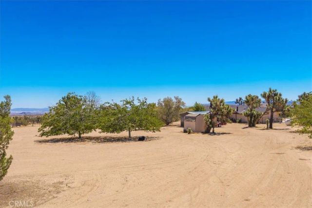 56810 Chipmunk Trail, Yucca Valley, CA 92284