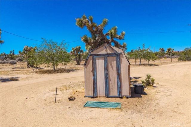 56810 Chipmunk Trail, Yucca Valley, CA 92284