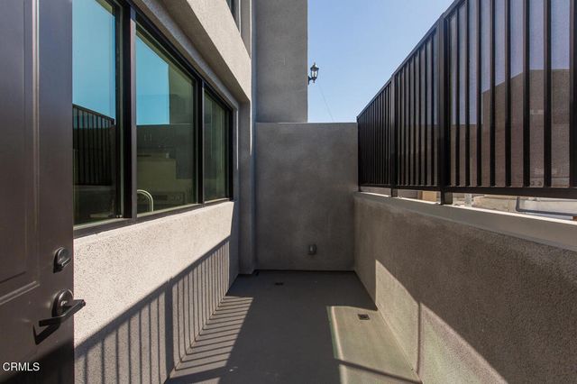 3682 Harriman Avenue 3, Los Angeles, CA 90032