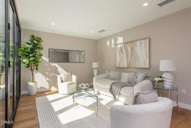 3682 Harriman Avenue 3, Los Angeles, CA 90032