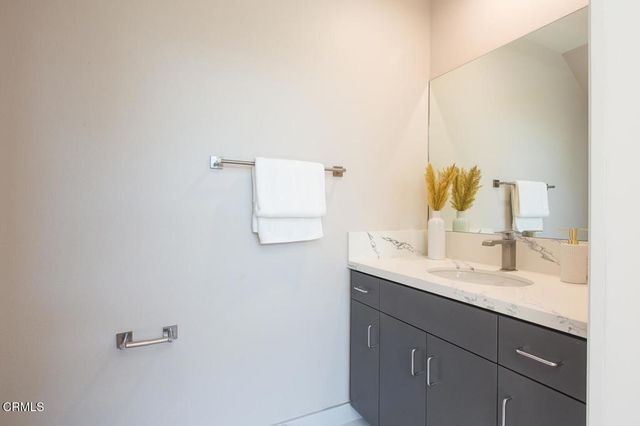 3682 Harriman Avenue 3, Los Angeles, CA 90032