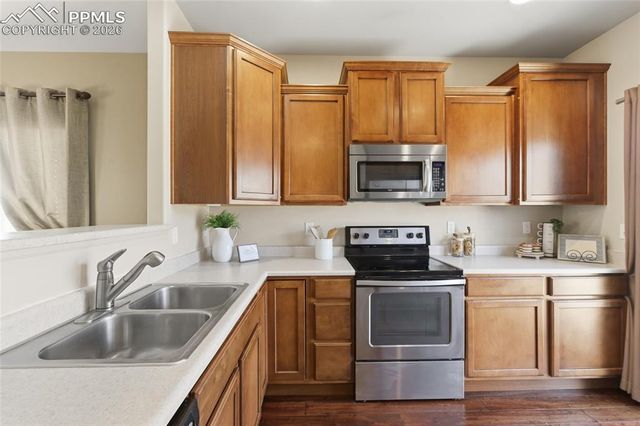 5621 Saint Patrick View, Colorado Springs, CO 80923