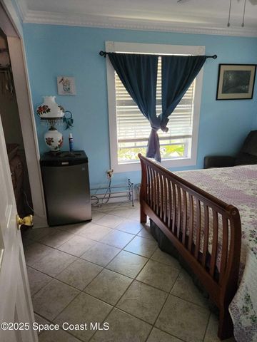 840 Cortland Avenue NW, Palm Bay, FL 32907