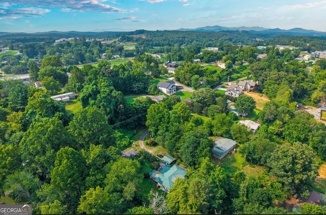 345 State Street, Blue Ridge, GA 30513