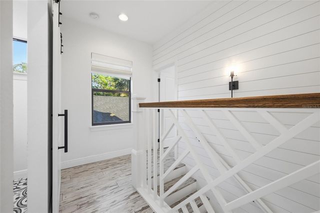 1033 WILKS AVENUE, Orlando, FL 32809