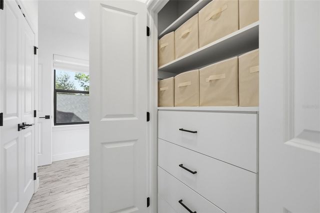 1033 WILKS AVENUE, Orlando, FL 32809