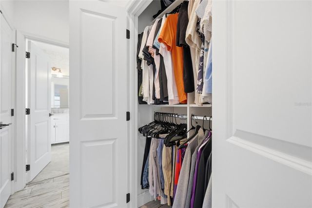 1033 WILKS AVENUE, Orlando, FL 32809