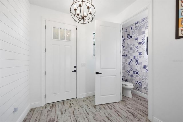 1033 WILKS AVENUE, Orlando, FL 32809