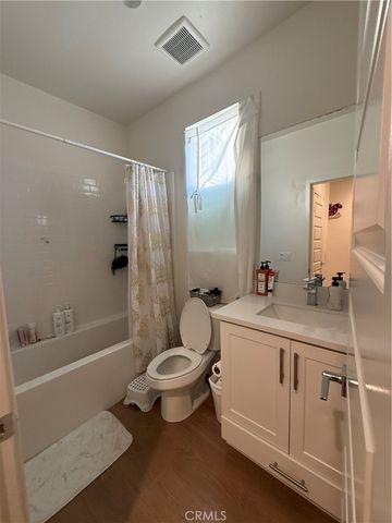 13042 Lancaster, Hesperia, CA 92344