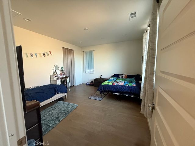 13042 Lancaster, Hesperia, CA 92344