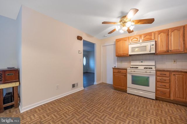 44 MATTHEW DR, Hamilton, NJ 08690