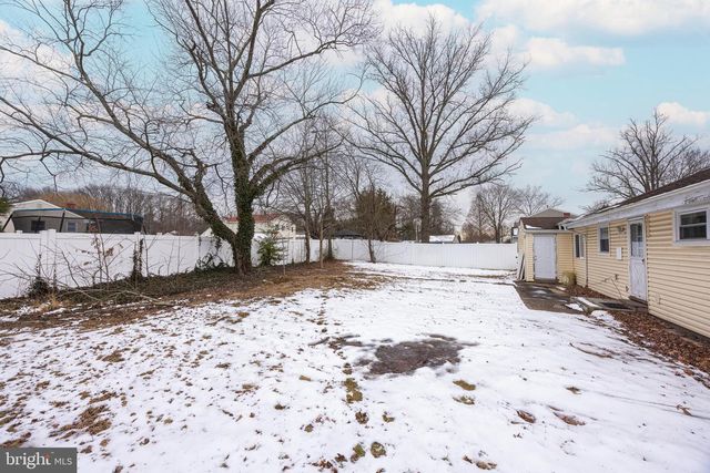 44 MATTHEW DR, Hamilton, NJ 08690