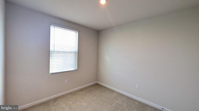 289 HAMILTON LN, Coatesville, PA 19320