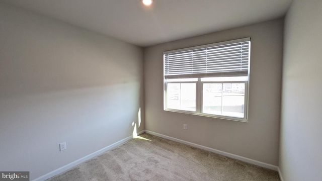 289 HAMILTON LN, Coatesville, PA 19320