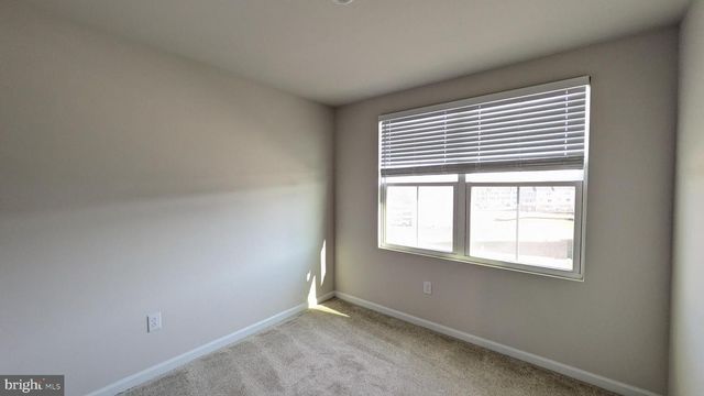 289 HAMILTON LN, Coatesville, PA 19320
