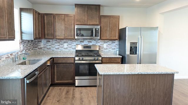 289 HAMILTON LN, Coatesville, PA 19320
