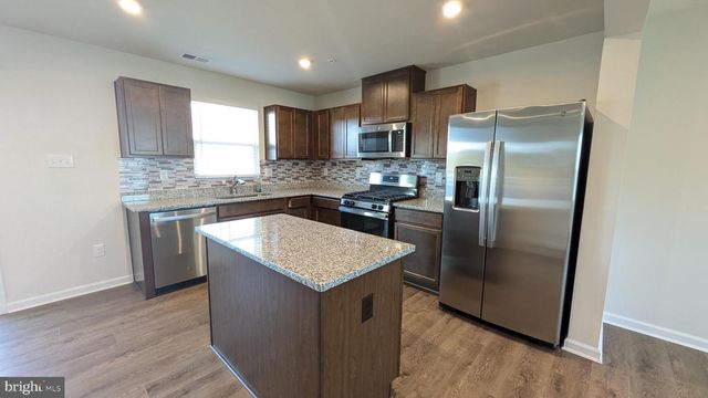 289 HAMILTON LN, Coatesville, PA 19320