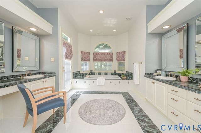 2825 Oak Point Ln, Henrico, VA 23233