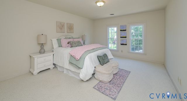 2825 Oak Point Ln, Henrico, VA 23233