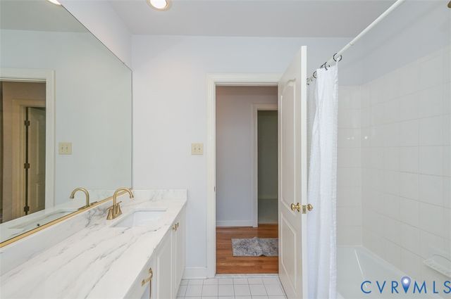 2825 Oak Point Ln, Henrico, VA 23233