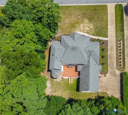 2825 Oak Point Ln, Henrico, VA 23233