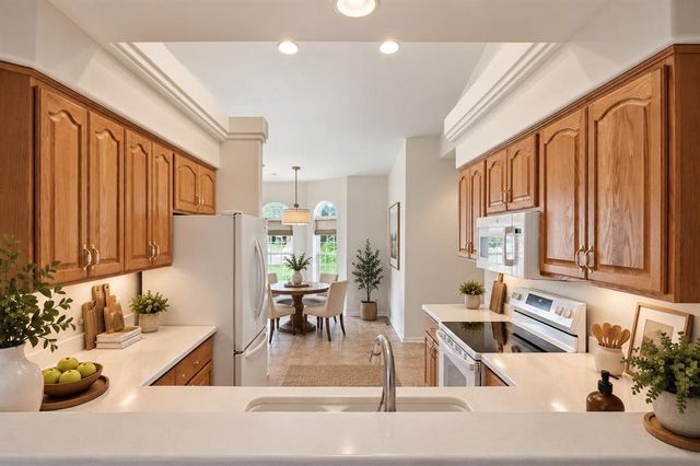 1807 Pine Park Drive, Eau Claire, WI 54701
