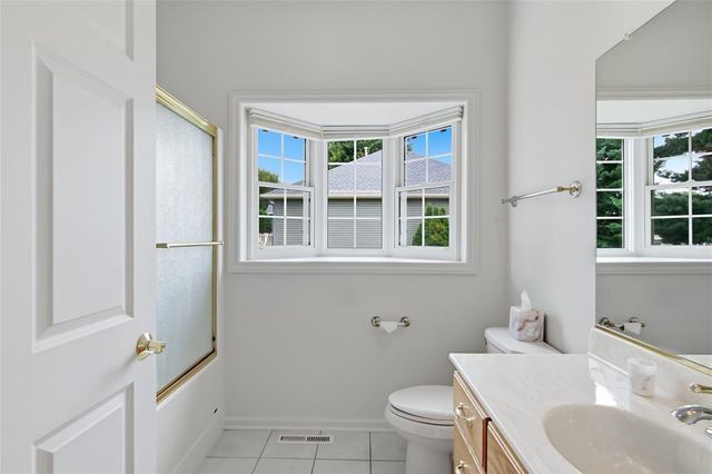 1807 Pine Park Drive, Eau Claire, WI 54701