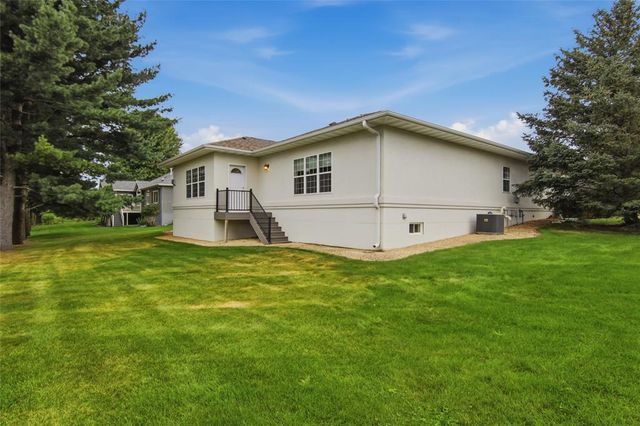 1807 Pine Park Drive, Eau Claire, WI 54701