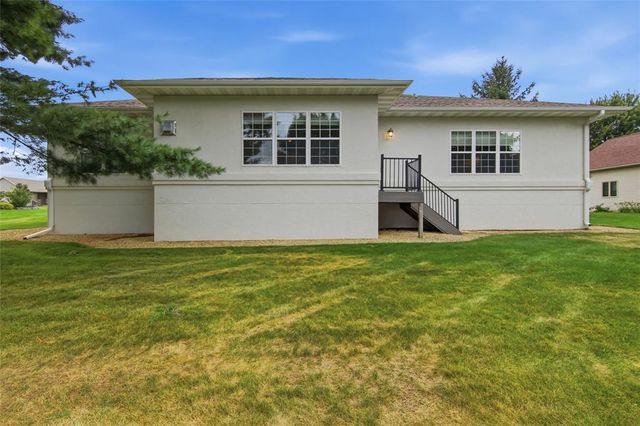 1807 Pine Park Drive, Eau Claire, WI 54701