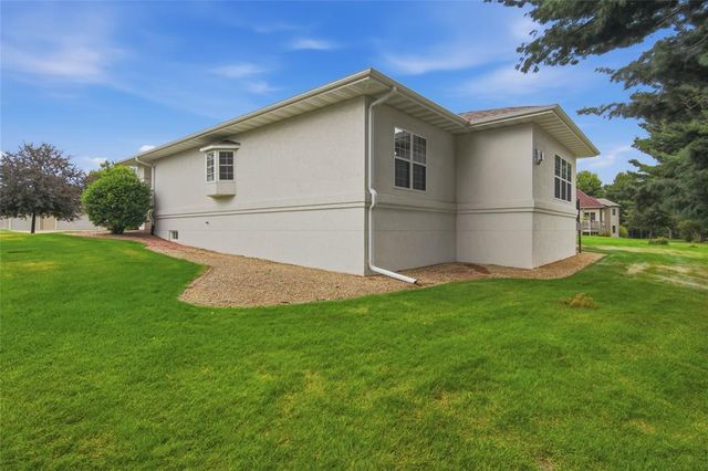 1807 Pine Park Drive, Eau Claire, WI 54701