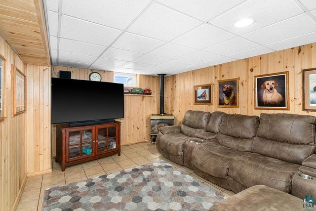 4604 Glenwood Street, Duluth, MN 55804