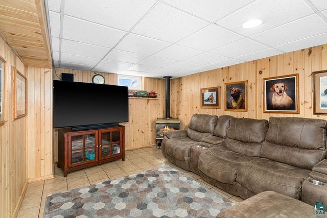 4604 Glenwood Street, Duluth, MN 55804