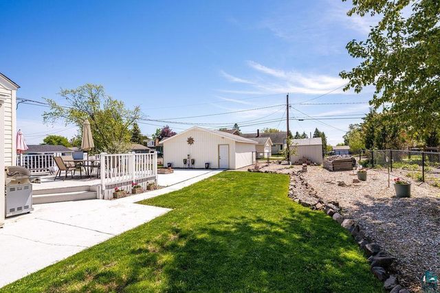 4604 Glenwood Street, Duluth, MN 55804