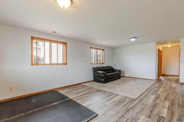 722 RADIAL LN, Box Elder, SD 57719