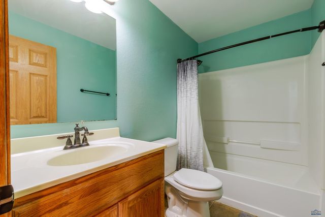 722 RADIAL LN, Box Elder, SD 57719