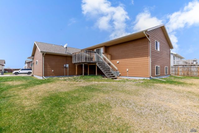722 RADIAL LN, Box Elder, SD 57719