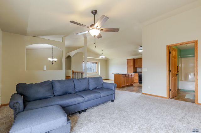 722 RADIAL LN, Box Elder, SD 57719