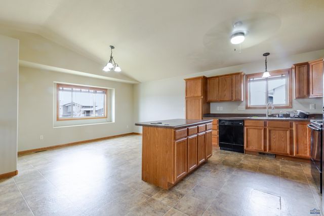 722 RADIAL LN, Box Elder, SD 57719