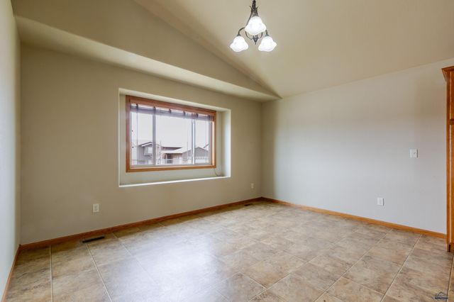 722 RADIAL LN, Box Elder, SD 57719