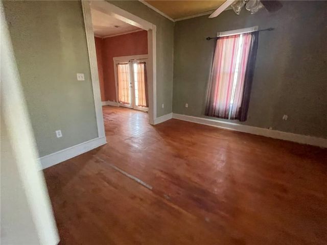 724 E Clinton Street, Clinton, MO 64735