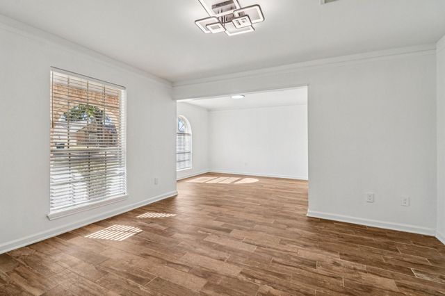 7114 Bayou Forest Drive, Houston, TX 77088