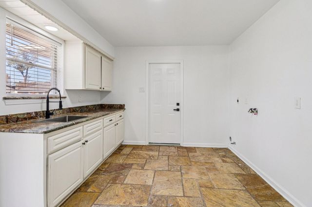 7114 Bayou Forest Drive, Houston, TX 77088