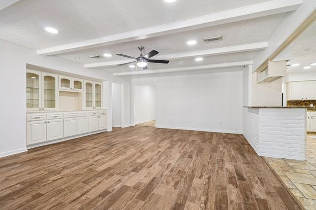 7114 Bayou Forest Drive, Houston, TX 77088