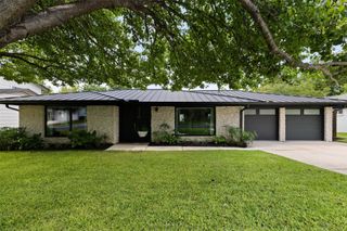 7210 Geneva DR, Austin, TX 78723