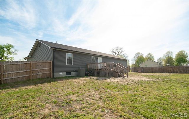 166 Cypress Drive, Sikeston, MO 63801
