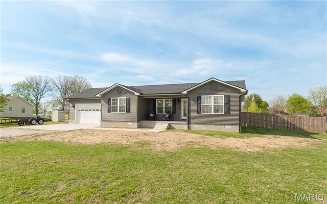 166 Cypress Drive, Sikeston, MO 63801