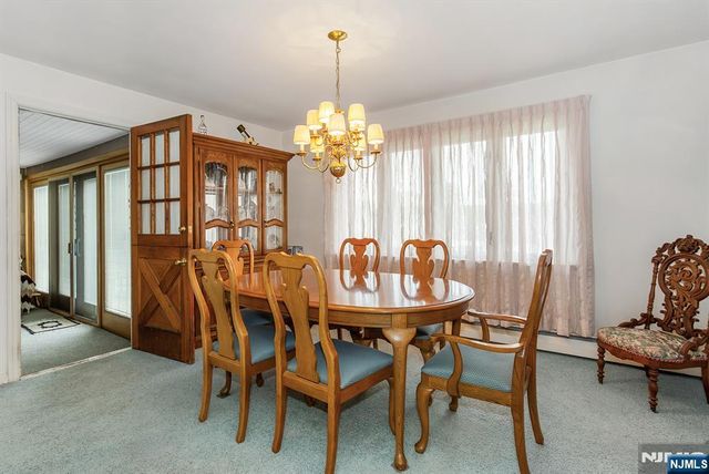 40 17th Avenue, Elmwood Park, NJ 07407