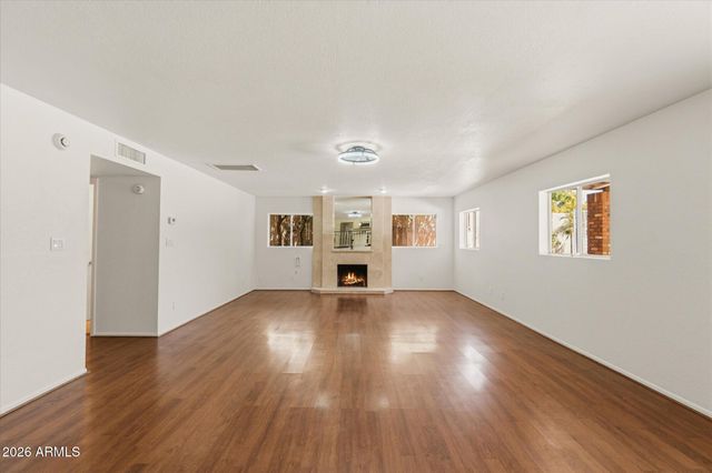 4555 E TIERRA BUENA Lane, Phoenix, AZ 85032