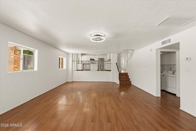 4555 E TIERRA BUENA Lane, Phoenix, AZ 85032